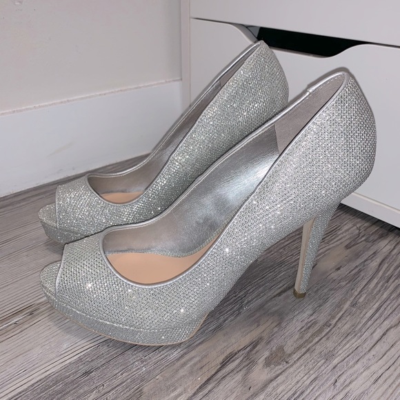 Aldo Sparkling Glitter Stilettos - Picture 1 of 5